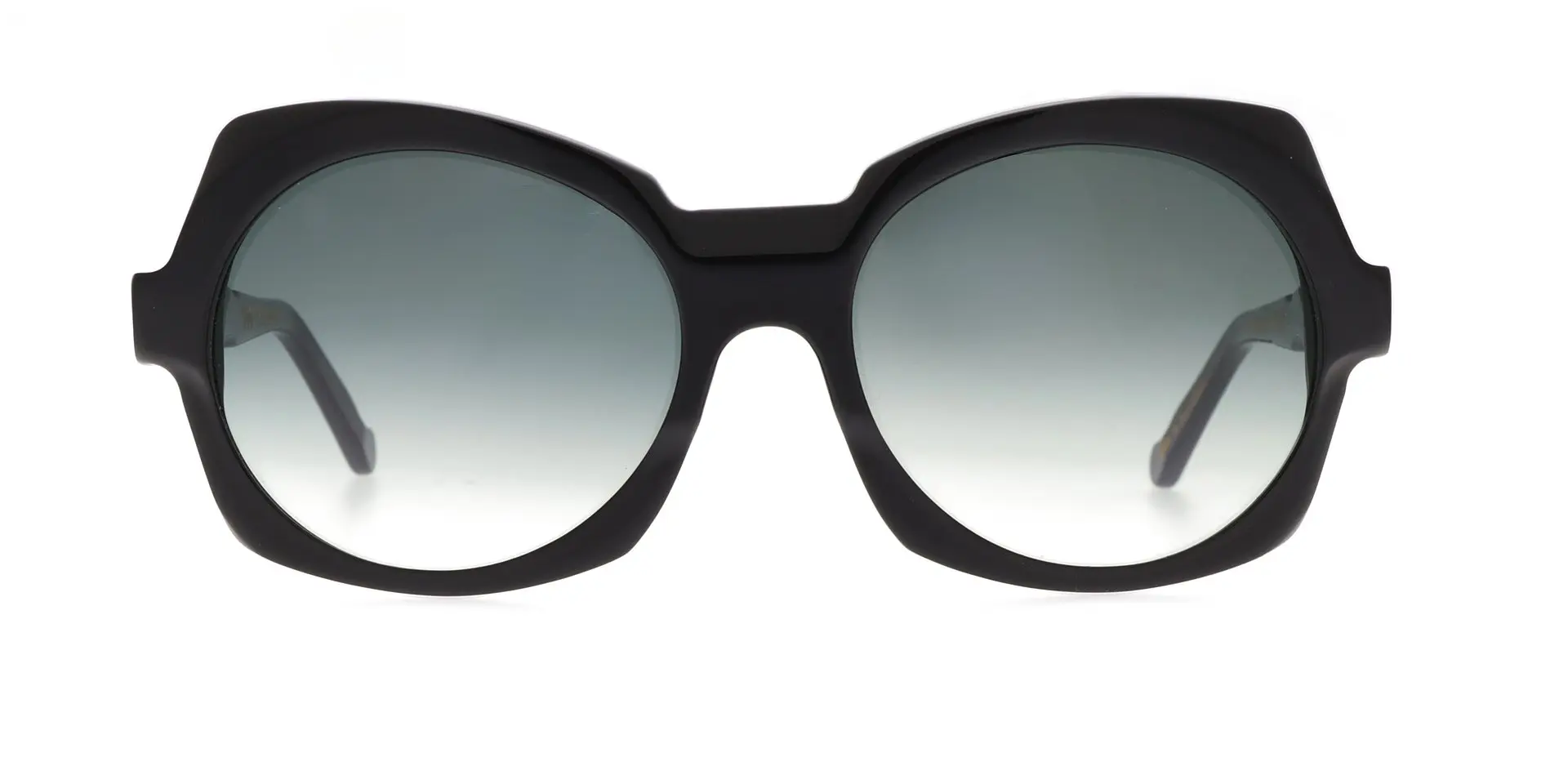 Modelo TAR color 01 posición frontal